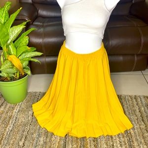 YELLOW MIDI FLOWY CIRLE SKIRT 🌸💛💕